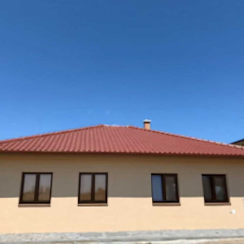 Apartament cu duș cu bucătărie proprie cu 2 camere pentru 4 pers. (se poate solicita pat suplimentar)