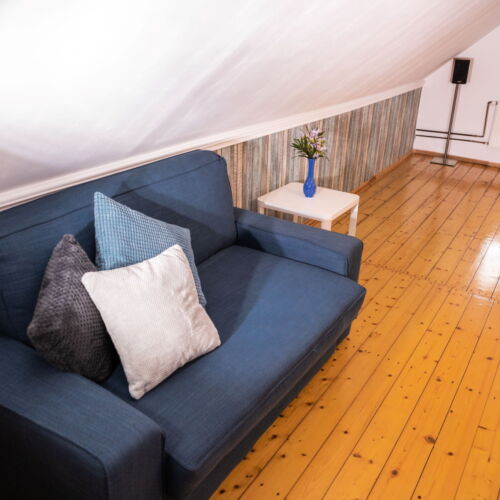 Standard Plus Upstairs 2-Room Apartment for 8 Persons