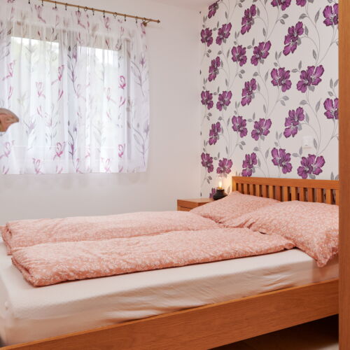 Apartament cu balcon cu vedere spre mare cu 2 camere pentru 4 pers.