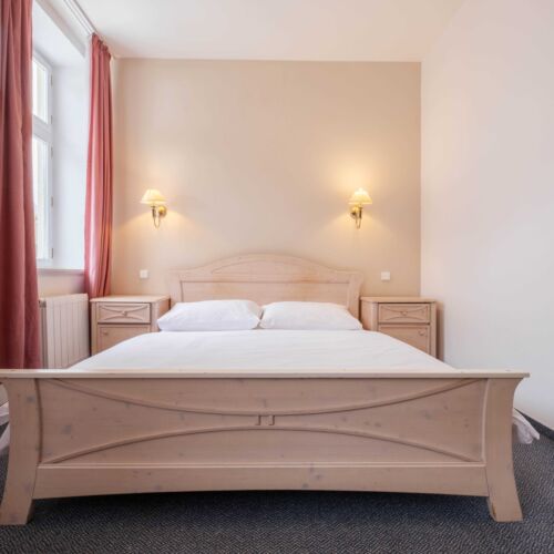 Standard Pokoj s koupelnou s manželskou postelí