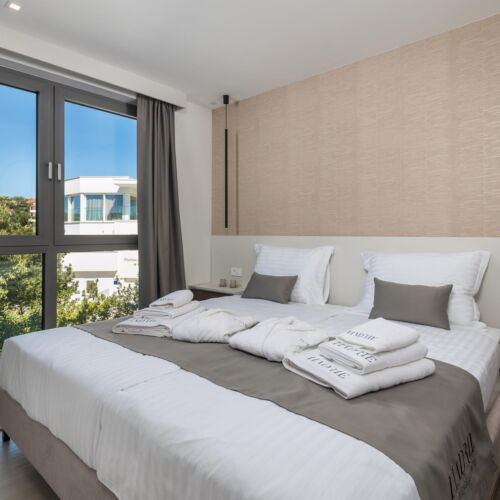 Apartament pentru 6 pers. (se inchirieaza doar integral)