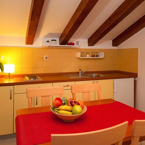 Partial Sea View Upstairs 1-Room Apartment for 2 Persons (extra bed available)