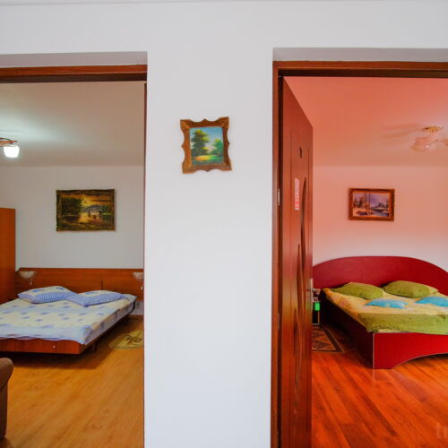 Apartament family cu 2 camere pentru 6 pers. (se poate solicita pat suplimentar)