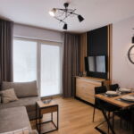 Upstairs 2-Room Apartment for 4 Persons ensuite