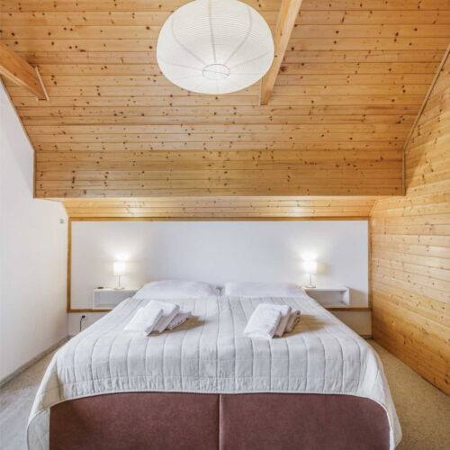 Balcony Twin Room with Shower