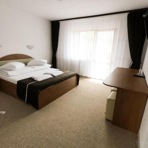 Camera dubla cu balcon