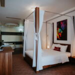 Lux Suita s manželskou postelí s 1 ložnicí na poschodí