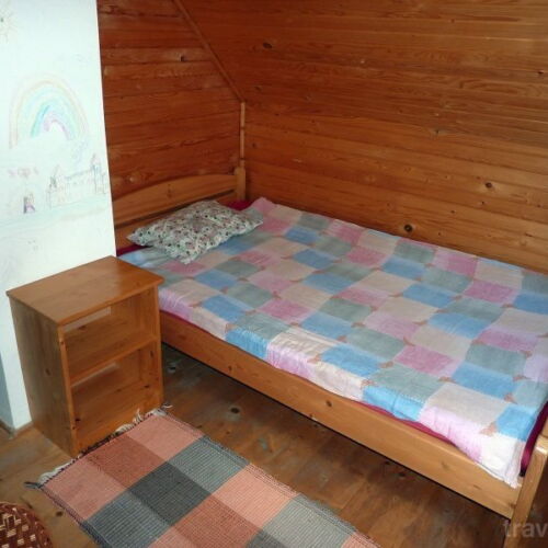 Cabană pentru 11 pers. (se inchirieaza doar integral)