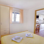 1-Zimmer-Apartment für 2 Personen Parterre mit Klimaanlage (Zusatzbett möglich)