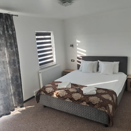 Apartament la etaj cu 1 camera pentru 4 pers.