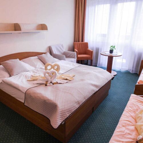 Pokoj s balkónem se sprchou pro 4 os.