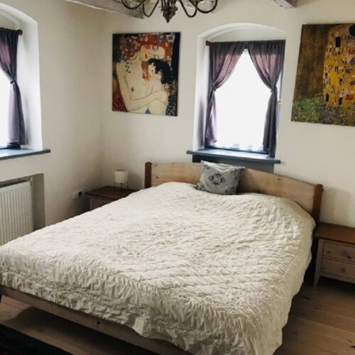 Casa rustică întreaga unitate cu grădină pentru 11 pers. (se inchirieaza doar integral) (se poate solicita pat suplimentar)