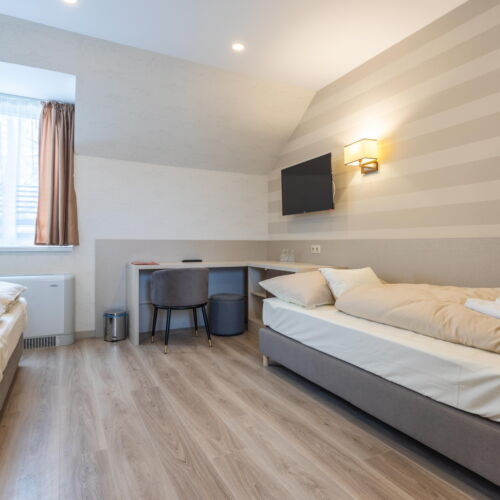 Classic Pokoj pro 3 os. na poschodí