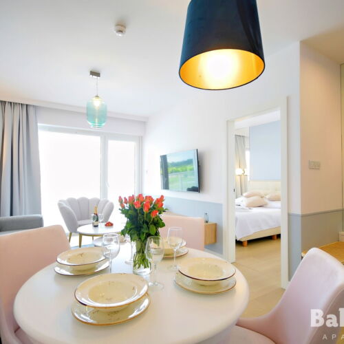 Apartament 4-osobowy z 2 pomieszczeniami sypialnianymi