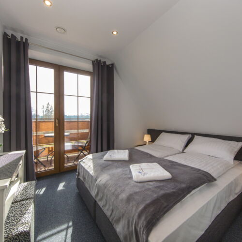 Apartament 6-osobowy na piętrze Economy z 3 pomieszczeniami sypialnianymi