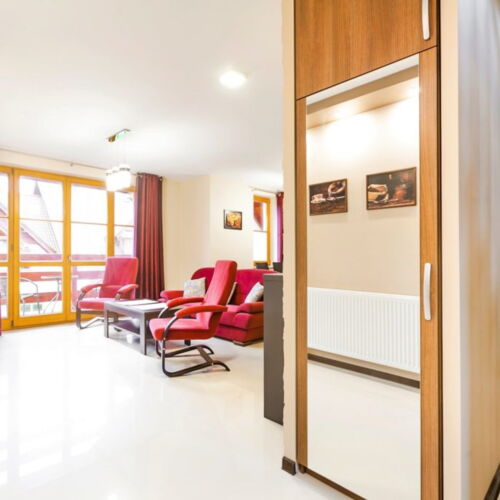 Apartament 6-osobowy 