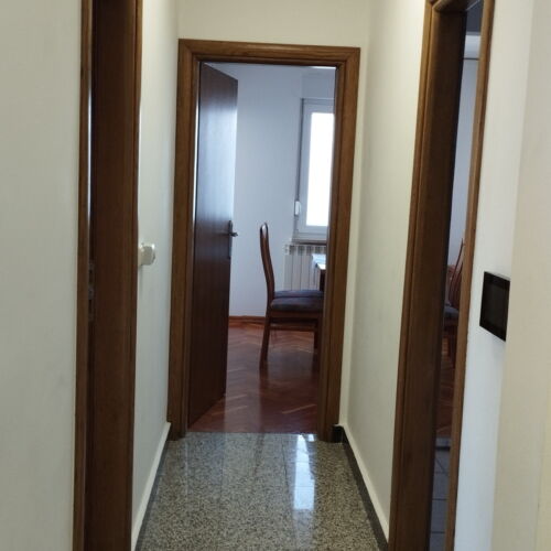 Apartament confort la etaj cu 3 camere pentru 6 pers.