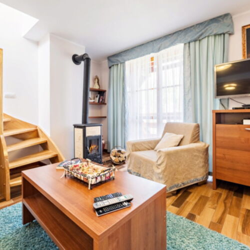 Apartament 9-osobowy 