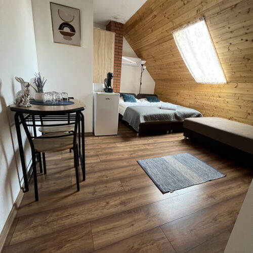 Camera tripla superior