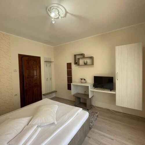 Camera dubla classic cu baie