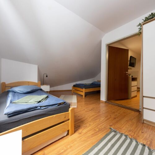 Apartament cu 2 camere pentru 7 pers. (se poate solicita pat suplimentar)
