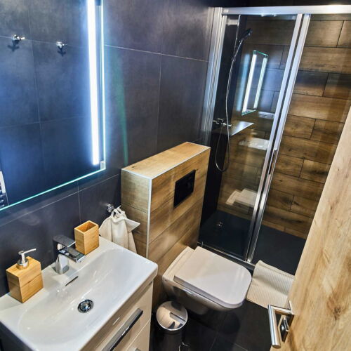 Apartman se sprchou s vlastní kuchyňkou pro 2 os. (s možností přistýlky)