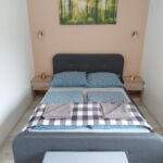 Mountain View Upstairs 3-Room Apartment for 6 Persons