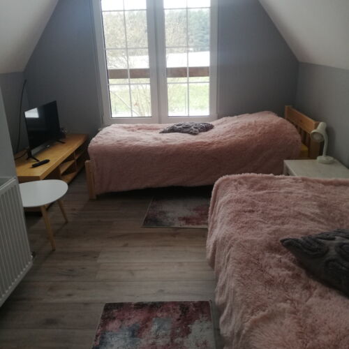 Pokój 2-osobowy typu Twin z łazienką