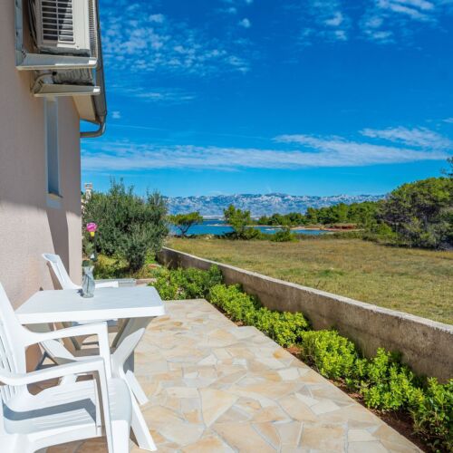 Pogled na more Klimatiziran apartman za 6 osoba(e) sa 3 spavaće(om) sobe(om)