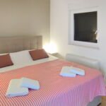 Trip 2-Room Apartment for 4 Persons