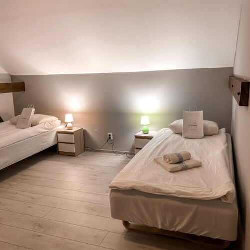 Domek całoroczny 8-osobowy cały dom Premium