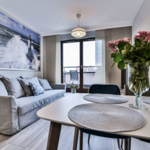 Apartament pentru 4 pers. (se inchirieaza doar integral)