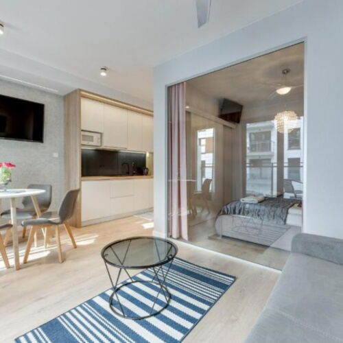 Apartament pentru 4 pers. (se inchirieaza doar integral)