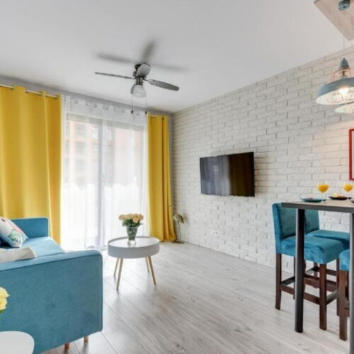 Apartament pentru 4 pers. (se inchirieaza doar integral)