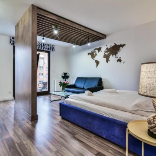 Apartament pentru 3 pers. (se inchirieaza doar integral)