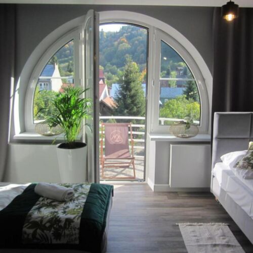 Deluxe Mountain View Triple Room