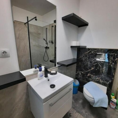 Suita deluxe cu terasă cu 1 camera pentru 2 pers.