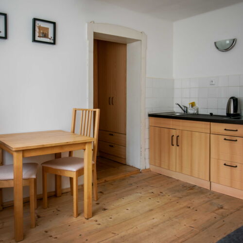 Twin Room with Shower and Kitchenette