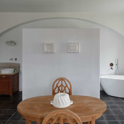 Apartament 2-osobowy z prysznicem ze wspólnym aneksem kuchennym z 1 pomieszczeniem sypialnianym (możliwa dostawka)