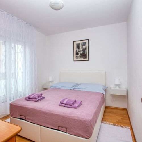 Apartament 4-osobowy z klimatyzacją z widokiem na morze z 1 pomieszczeniem sypialnianym A-15320-c