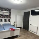 2-Room Apartment for 4 Persons with Shower and Kitchenette