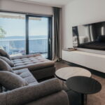 Pogled na more Klimatiziran apartman za 4 osoba(e) sa 2 spavaće(om) sobe(om)