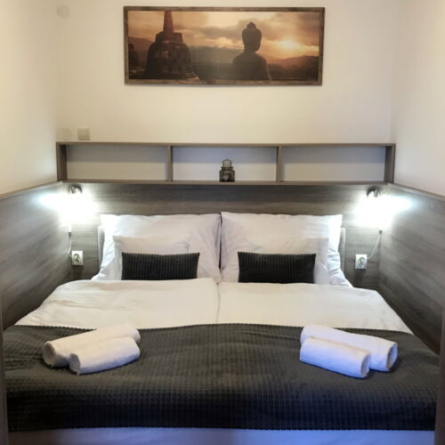 Casă de vară la parter pentru 4 pers. (se inchirieaza doar integral)