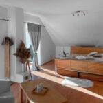 Villa for 6 Persons with Shower and Terrace (extra bed available)