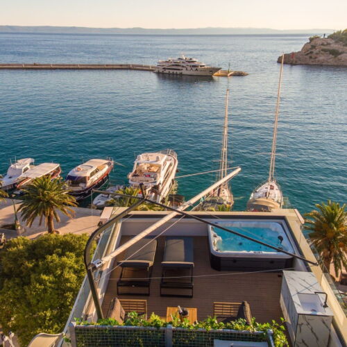 Deluxe 2-Zimmer-Suite für 4 Personen mit Aussicht auf das Meer