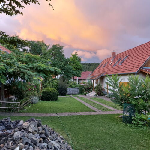 2-Room Family Apartment for 4 Persons with Kitchen (extra bed available)