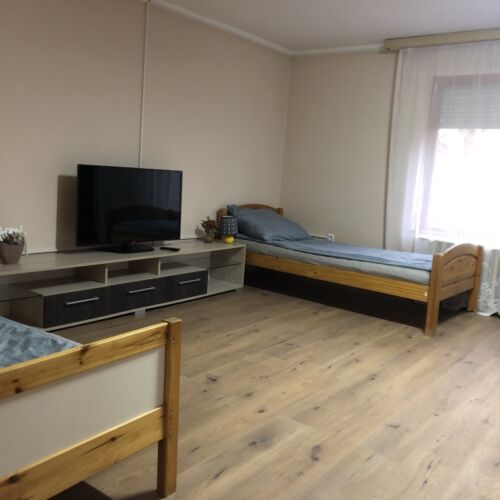 Casă de vacanță classic familial(ă) pentru 15 pers. (se inchirieaza doar integral)