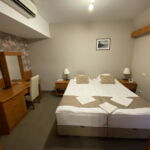 Upstairs 2-Room Suite for 4 Persons