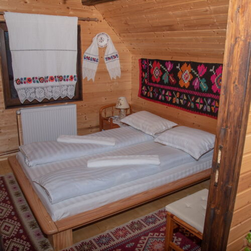 Camera dubla (se poate solicita pat suplimentar)