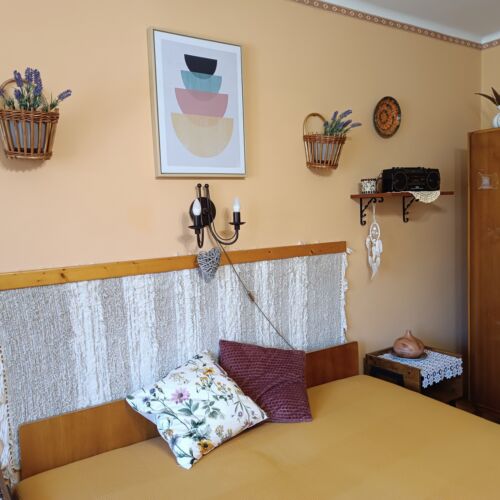 Ground Floor Whole House Apartment for 3 Persons